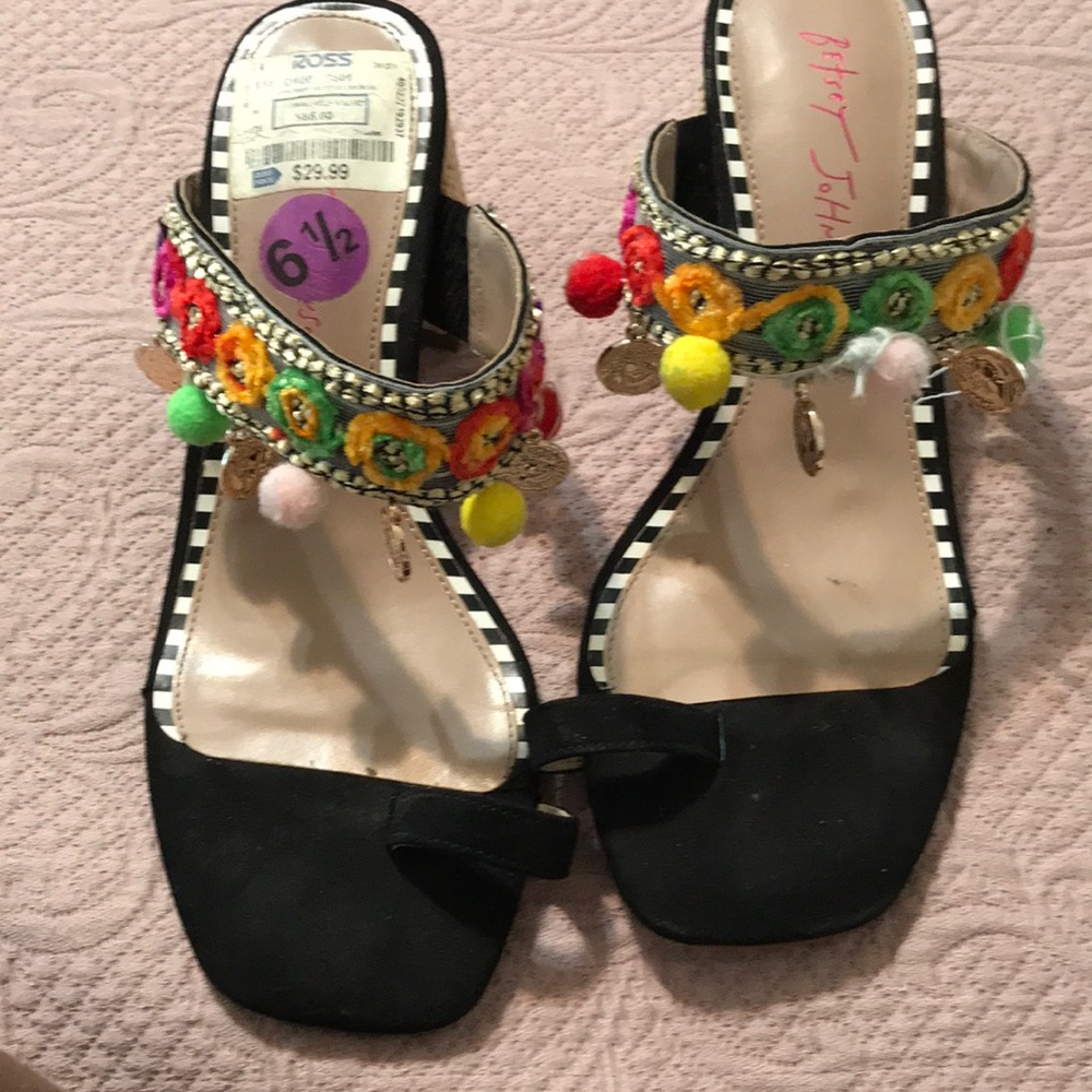 Black sandals